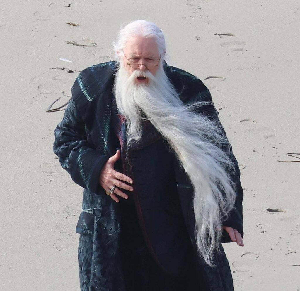 Harry Potter - John Lithgow aparece de Dumbledore